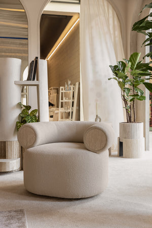 Arm chair with travantine